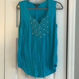 Cute teal tank top. Perfect for the summer!